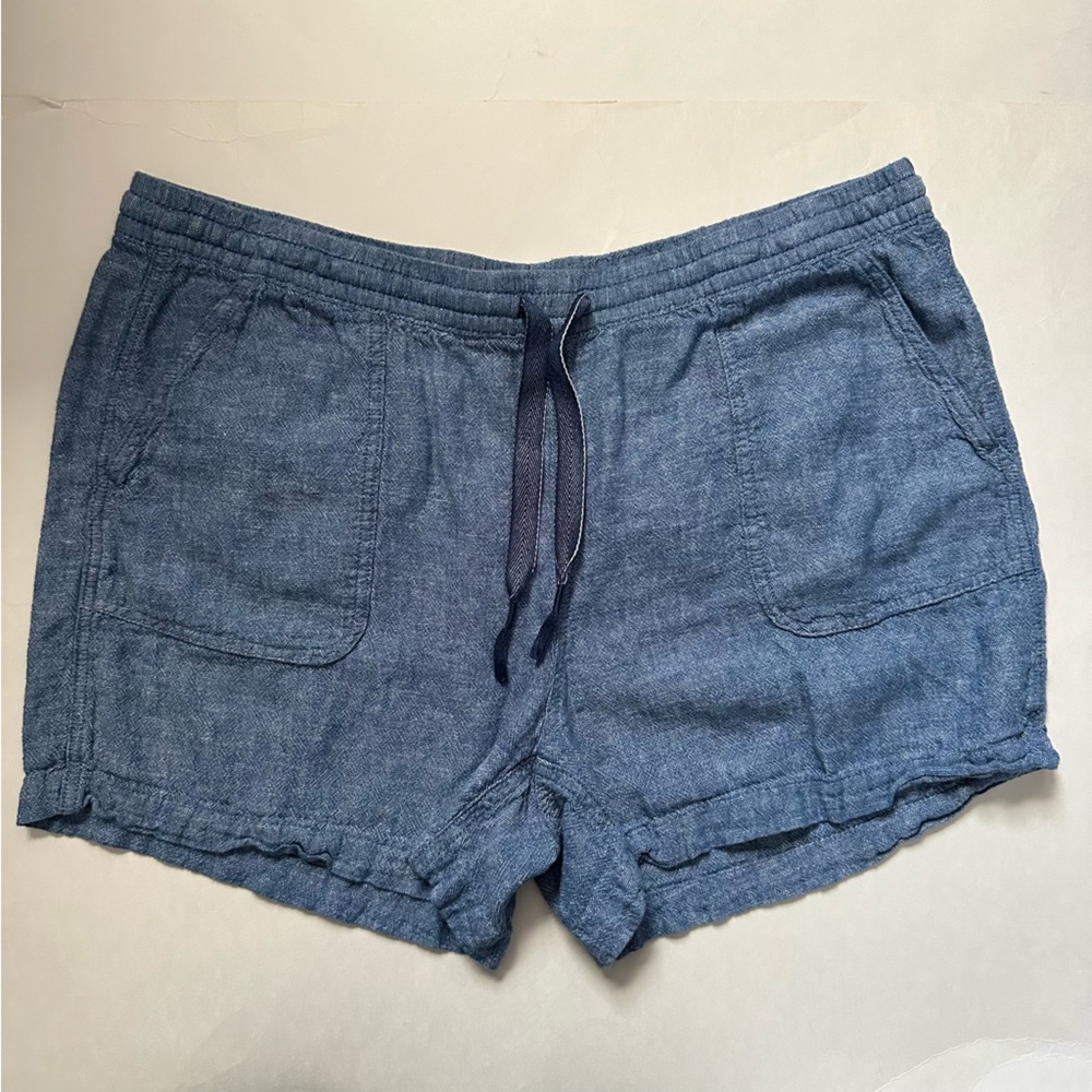 Eddie Bauer women’s blue linen shorts elastic waist